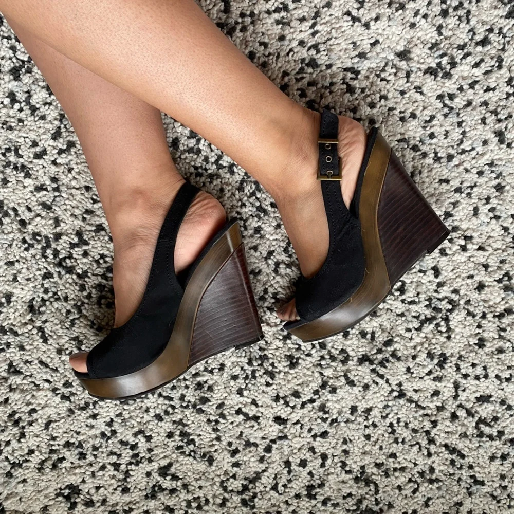 Spring Wooden Wedges - Picture 10 of 10